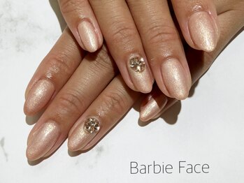 バービーフェイス 恵比寿(Barbie Face)/Vカットストーン×ラメカラー