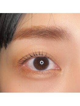 エイティスト(8ist)/パリジェンヌ[新宿/新宿駅]