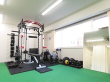 ネオボディ by こえだ整骨院(NEO BODY)の雰囲気（足りない筋力を補うトレーニングもプロのサポートで簡単に体験☆）