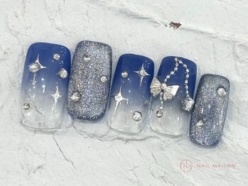 ネイルメゾン 池袋店(NAIL MAISON)/キラキラブルーグラデ ¥10550