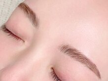 アーチ・平行眉も納得の技術で左右対称の美眉を再現+:海老名すぐ