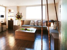 ケムズ インプルーブメントサロン(KMS IMPROVEMENT salon)/サロンのラウンジ風景