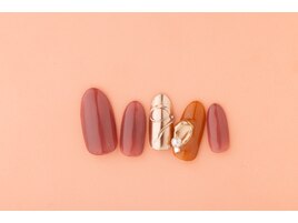 シンプルリボンぷっくりネイル