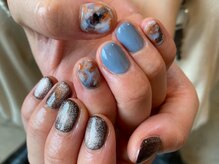 カーティシーネイルズ(curtisii NAILS)/