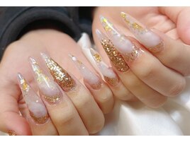 ゴールド　ラメアートネイル