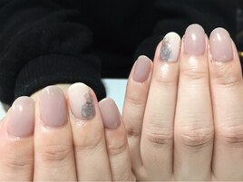 ワンポイント！フラワーネイル♪
