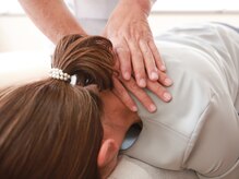 よしかわカイロプラクティック接骨院/首・肩