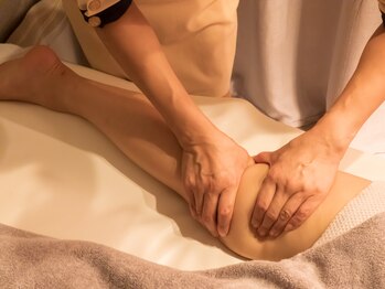 CDF 赤坂/漢方アロマリンパマッサージ