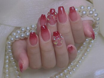 ブブ 渋谷(bubu)の写真/「チップ」なのでデザインの幅広さにも定評!華やかな指先で気分もUP!アートとして残しておくことも可能★