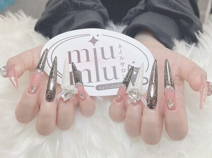 ミュウミュウ(miumiu)の写真