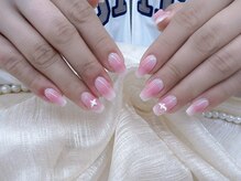 ミンミン(Min min)/チークネイル