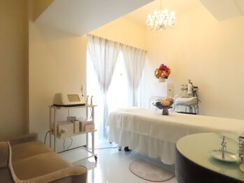 モアナ(Moana)/スタッフ2名┃同時施術可能◎