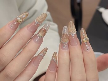 ミュウミュウ(miumiu)/冬限定ネイル特集