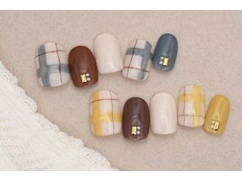 2月号 &nbsp;7000円　チェックネイル