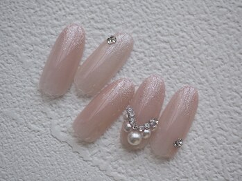 ルームイチマルニ バイ マルメネイル(room102 by malmonail)/定額¥15400 担当:廣瀬