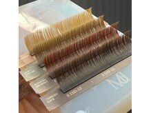 サンブルームラッシュ(SunBloomLush)の雰囲気(ブラウンカラーエクステも豊富です!※太さ0.15長さ9~13mmのみ)