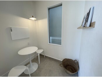 タグ 高知駅前店(Tug)/カウンセリングルーム