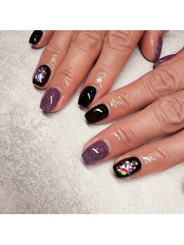 エーナイン イオンモール三川店/大人なキラキラネイル