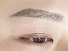 ビューステージ アイブロウサロン 新潟/ストレート眉デザイン
