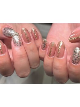 シンプル系（オフィス・日常）が得意