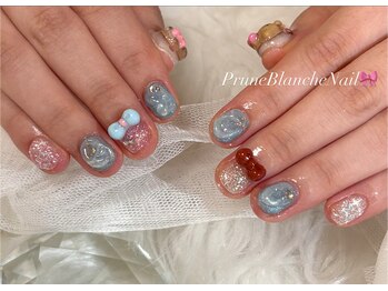プリュネブランシュネイル(Prune Blanche Nail)/キティちゃんネイル