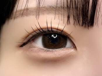 サリナスネイル(SARINASNAIL)/目尻流し×立ち上げカール