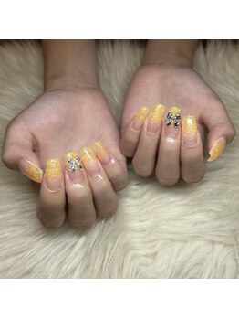 カットアンドスタイル クラウン(Cut & Style Clown)/ジェル/スカルプ/ネイル/横浜