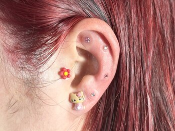 キャッツアイ東京 新宿店(Cat's eye TOKYO)/耳ツボジュエリー