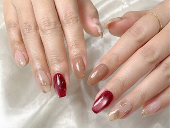 ソイ(soi.)の写真/《10時~18時まで営業》シンプル~ニュアンスまで多数デザインを取り扱い◆こだわり空間でオシャレな手元に♪