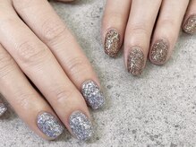 プライズアイリス アイラッシュ 池袋東口店(prize Iris eyelash)/異種類アシメグリッターネイル