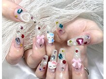 エイミーユア(Eimmy Yua)の雰囲気（#宝石ネイル #リボンネイル # 持ち込みデザイン）