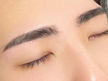サオリー 天神店(SAOLEE)の写真/メンズ施術実績多数☆メンズ1番人気《眉毛スタイリングアジアンブロウ》で美眉毛へ♪垢抜け＆清潔感UP！