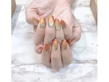 ネイルサロン フィオーレの写真/ジェルの長さ出しで叶える、上品で華やかなお手元へ！どんなお悩みもすらりと伸びた美しい指先に大変身♪