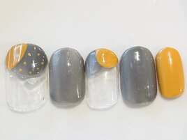 グレーとビタミンオレンジ