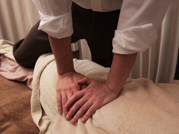 リファイン整体院/腰痛や骨盤の悩み