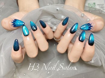 エイチスリー(H3)/マグネットネイル+アート2本追加