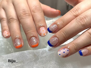 ビジュアンダー(Biju_)/ドットネイル