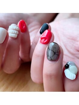 ウカ(Uka)/個性派デザイン