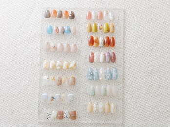 ワイエスサロン(Y‘s Salon)の写真/【豊富なシンプル・オフィスデザイン】シンプルかわいいネイルで似合う！が見つかるネイルサロン♪