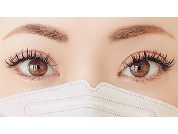 クリア アイラッシーズ アンド ネイルサロン シャイン(CLEAR & SHINE)/Ｗフラット追加　90束