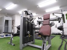 スリーエー(AAA)/ショルダープレス