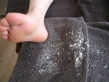 ビューティフット(Beauty Foot)の写真/丁寧なケアで潤い＆清潔感UP！マッサージ＆保湿クリームでツルスベかかとに◎若々しい足元に♪