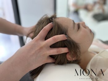 モナ 名駅(MONA)の写真/【名古屋駅徒歩5分】仕事の合間で時短リフレッシュ♪包み込まれる様なドライヘッドスパでプチ贅沢☆名駅