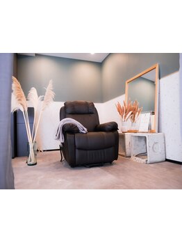 ホウレイ線・たるみ改善！予防ケア