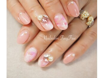 タイニーツリー(Tiny Tree)/春ネイル♪