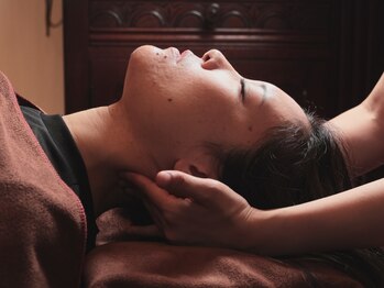 ビリア(BIRIA)の写真/眼精疲労や肩こりを改善し、心も体もスッキリ♪小顔・整体サロンBIRIAで心地よい時間を体験しませんか？