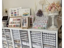 レアネイル 渋谷店(Le’a nail)の雰囲気（サロン雰囲気！！カラーやパーツ多数ご用意してます！）