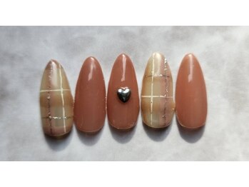 ファースト 姪浜店(FIRST)/デザインネイルプラス