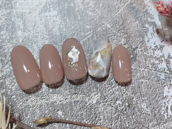 トレンド定額コース¥7980