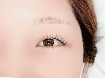 ボーンブライト(BORNBRIGHT)/